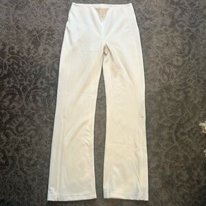 Lululemon ribbed softstreme pants bone size 8